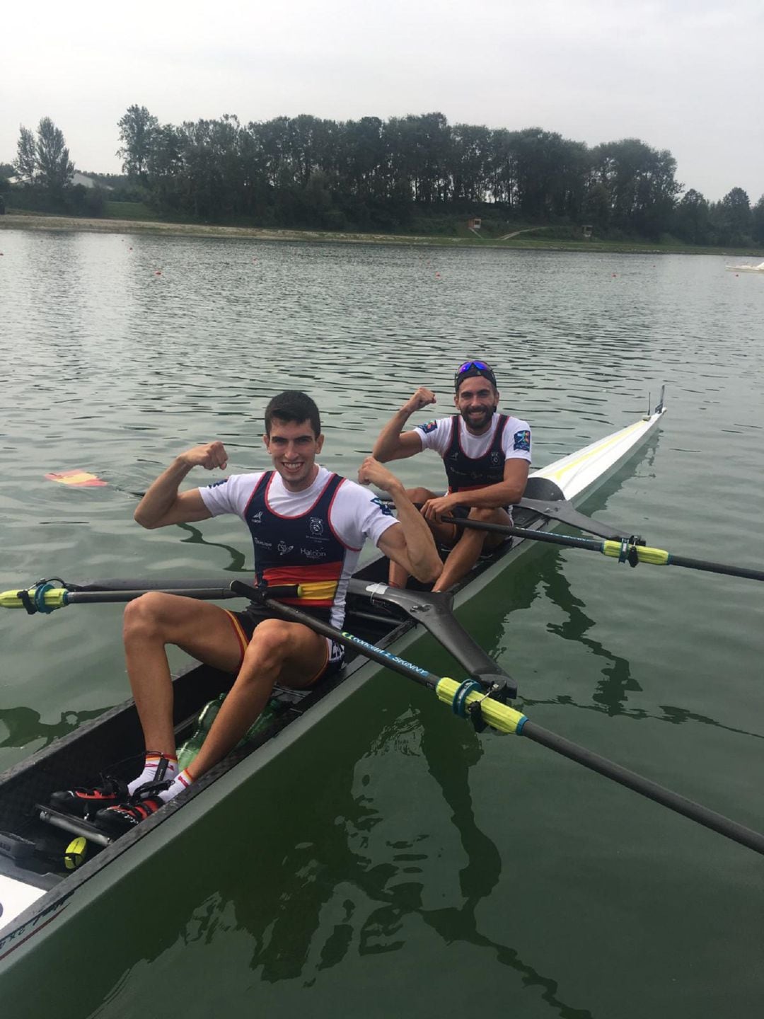 Rodrigo Conde y Belastegui celebrando su billete para los JJOO