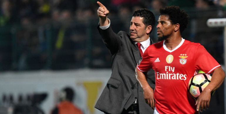 Rui Vitória, en un partido de la Champions con el Benfica.