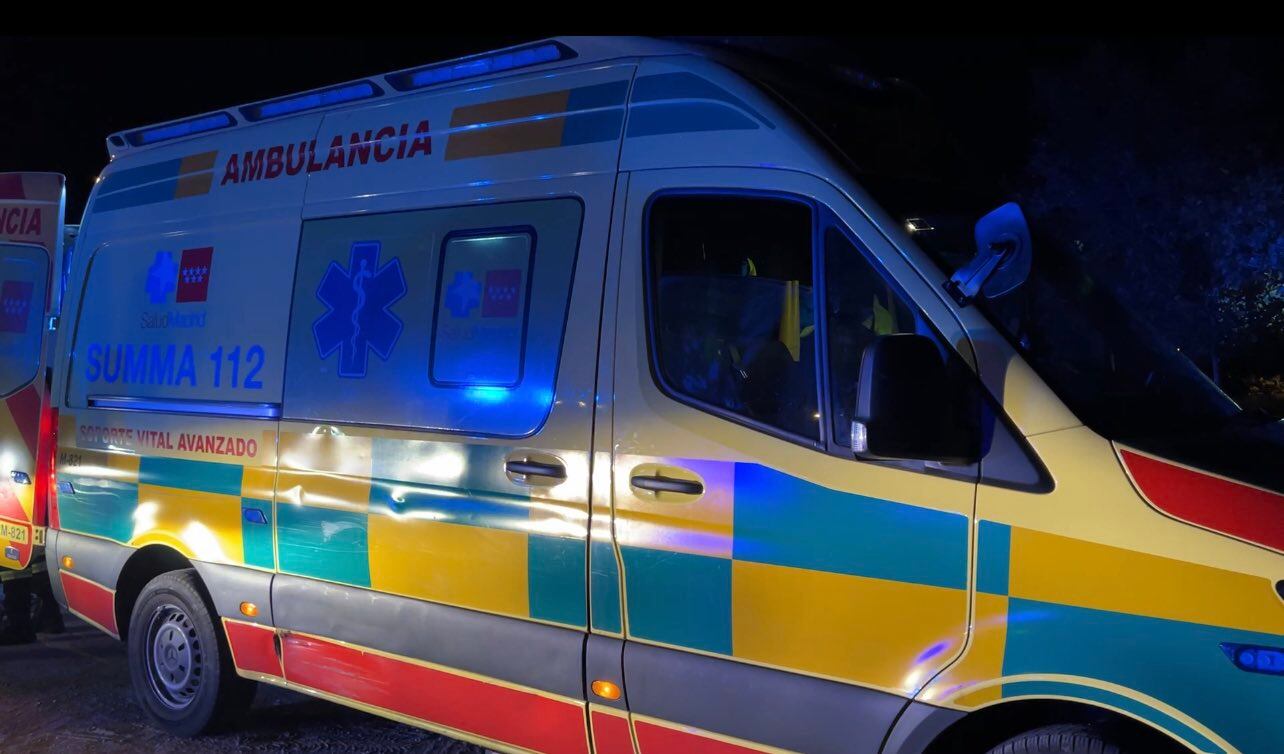 Emergencias 112 Comunidad de Madrid atendió al ciclista atropellado en al M-406 a la altura de Leganés.