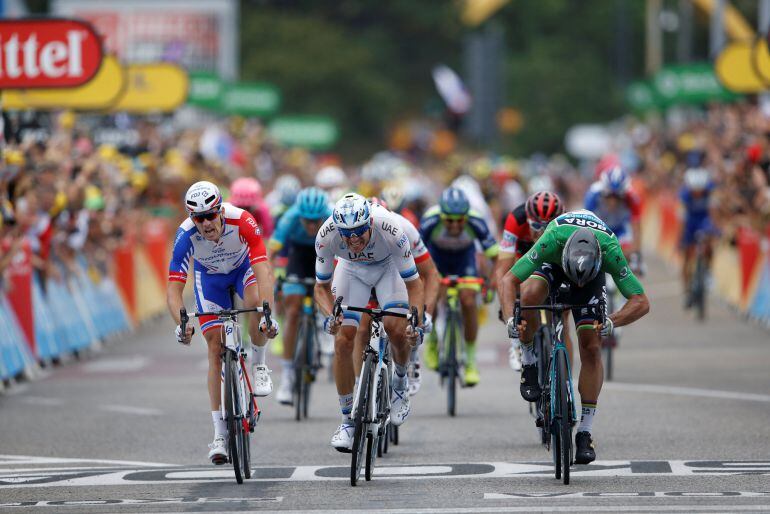 Sagan gana la decimotercera etapa. 