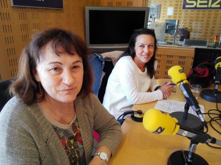 Ana y María en los estudios de la ser