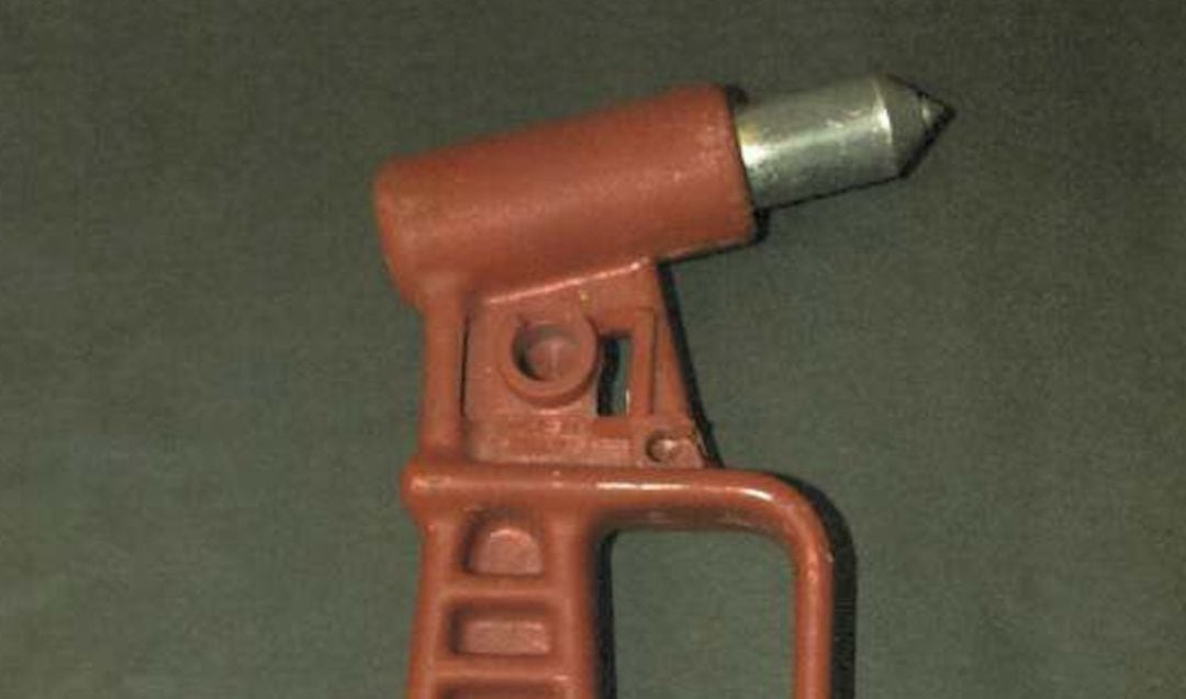 Herramienta que utilizaba uno de los detenidos para romper las ventanillas de los coches.