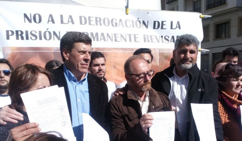 De izquierda a derecha, Juan carlos Quer, Antonio del Castillo y Juan José Cortés