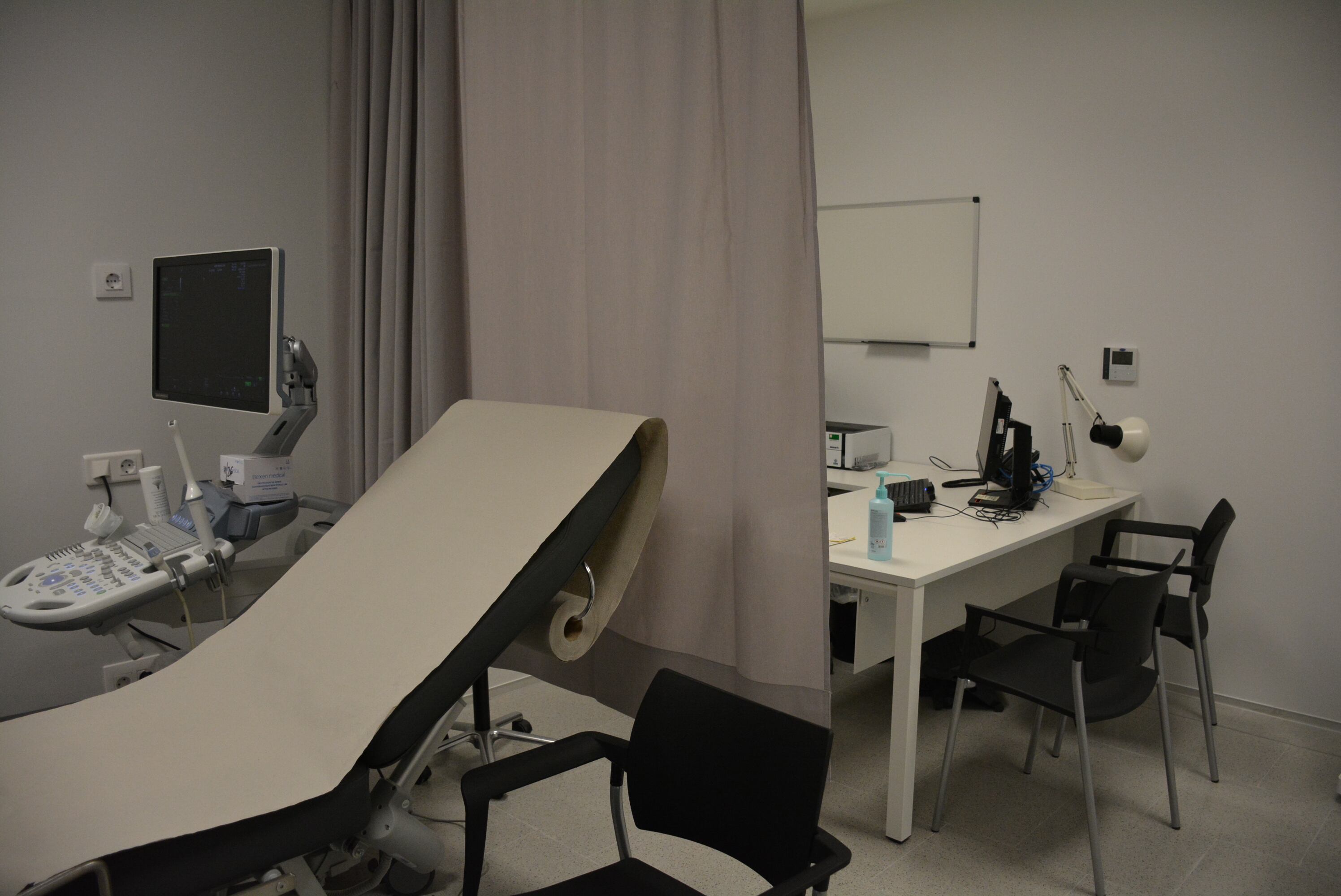 Consulta d'un ASSIR on es fan les proves