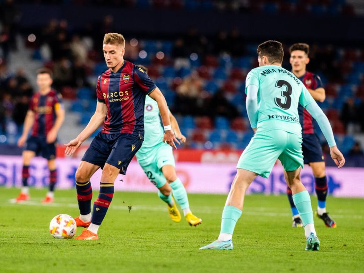 El Levante apuesta por la Copa y ya espera rival tras eliminar al Andorra (2-1)