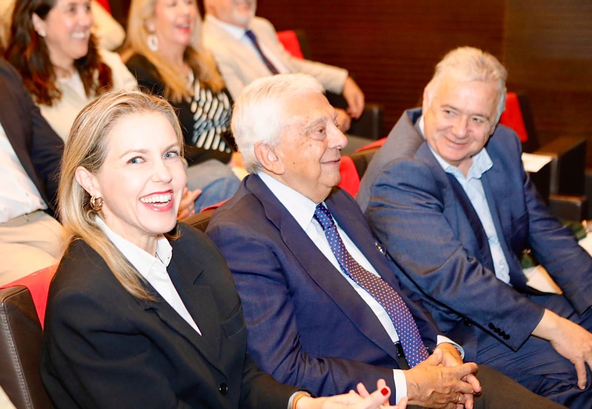 En las vísperas del inicio de la campaña electoral, el candidato de Vox a la presidencia de la Junta de Andalucía, participa en el Encuentro SER celebrado en el salón de actos de la Cámara de Comercio de Sevilla