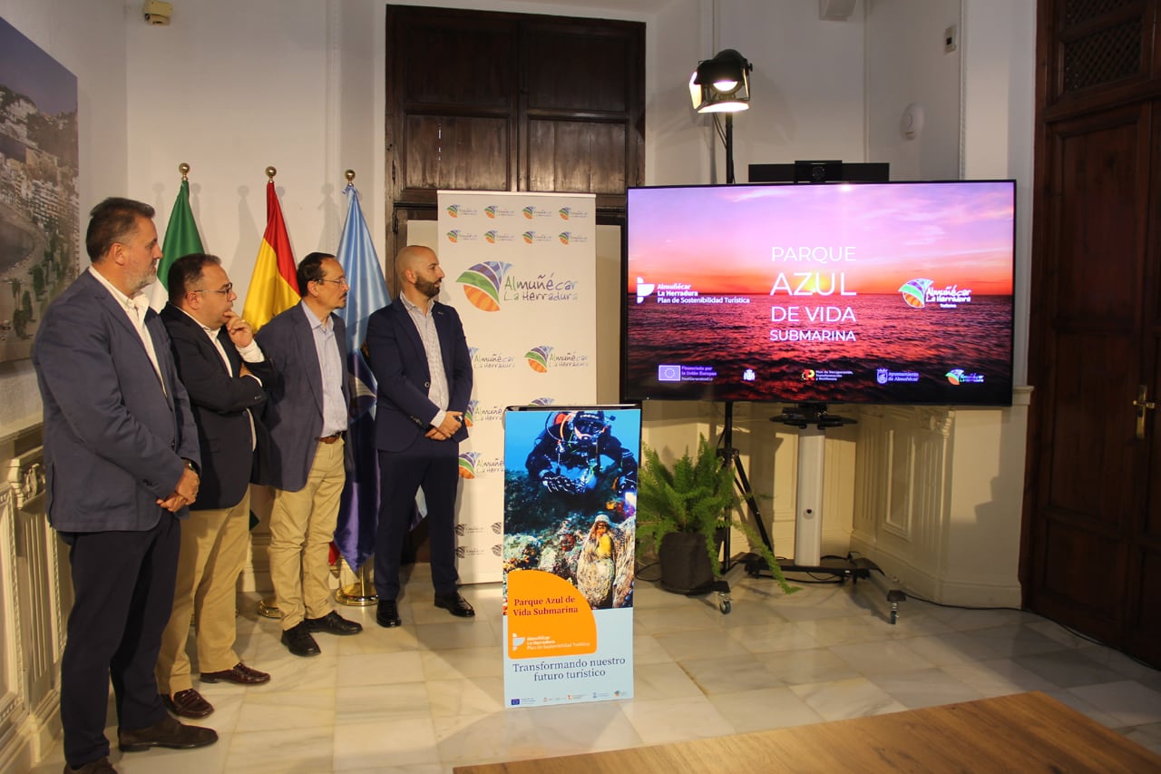 Presentación del proyecto del Parque Azul  de Vida Submarina de Almuñécar