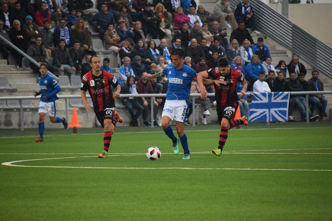 Antonio Bello durante el partido en Puente Genil