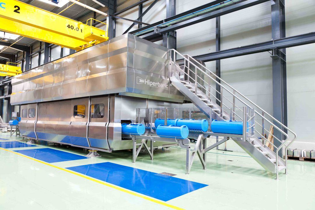 Hiperbaric 535 In Pack, el mayor equipo de procesado por altas presiones del mundo que fabrica y comercializa Hiperbaric