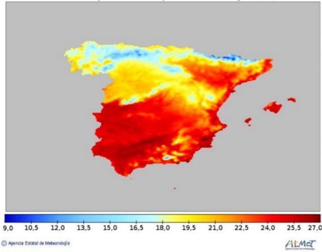 Hay una mayor probabilidad de que la temperatura media del  trimestre de verano sea igual o superior a la del tercil superior.