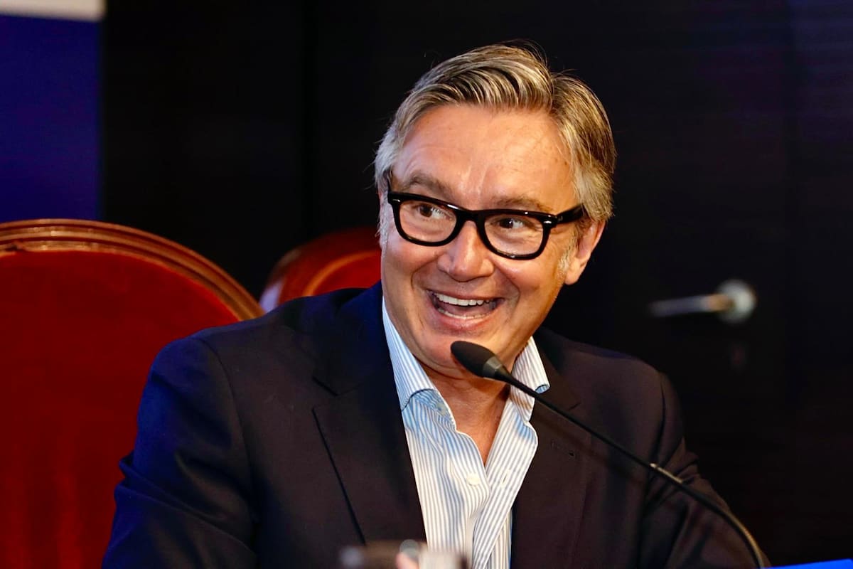 En las vísperas del inicio de la campaña electoral, el candidato de Vox a la presidencia de la Junta de Andalucía, participa en el Encuentro SER celebrado en el salón de actos de la Cámara de Comercio de Sevilla