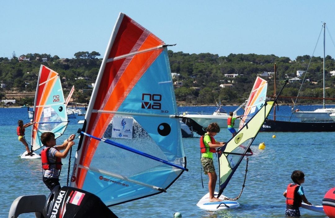 Imagen de archivo de la Escuela de Vela