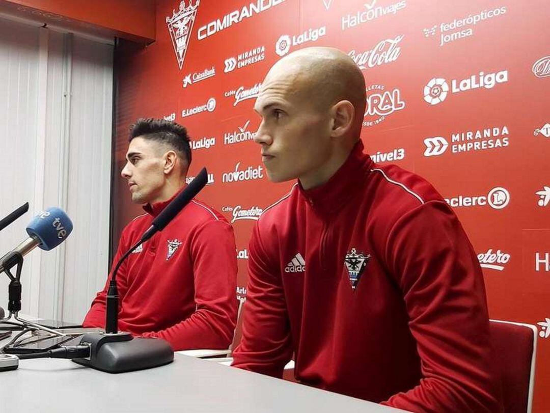 Guridi y Merquelanz en una rueda de prensa conjunta en Anduva