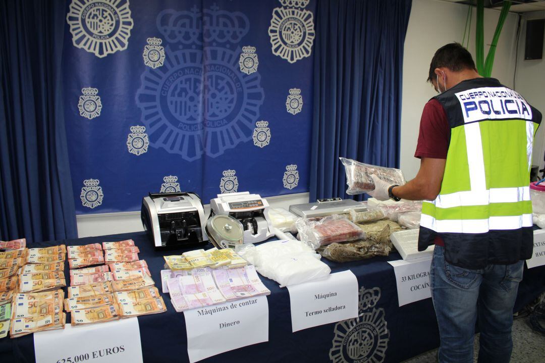 La Policía Nacional desarticula una de las organizaciones criminales más activas dedicadas al tráfico de cocaína a gran escala en la provincia de Sevilla 