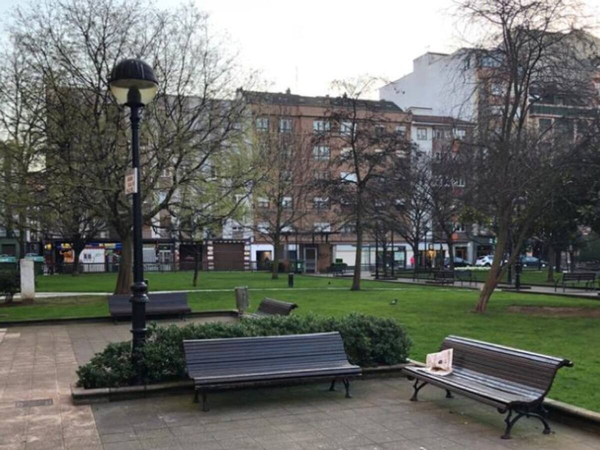 El 25% de los denunciados por incumplimiento del estado de alarma en Gijón son personas mayores de 60 años