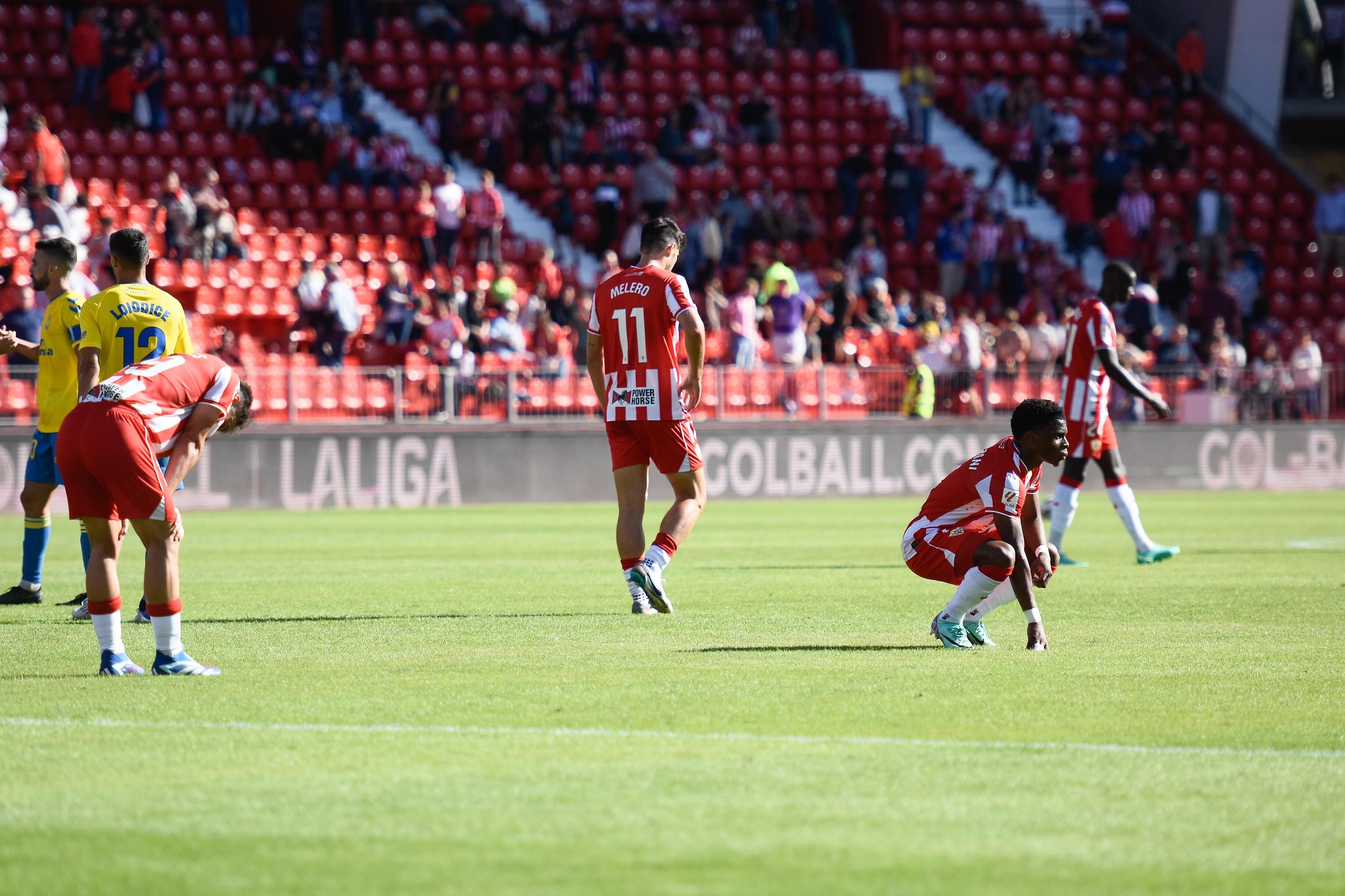 Sin hacer nada del otro mundo, Las Palmas se llevó la victoria.