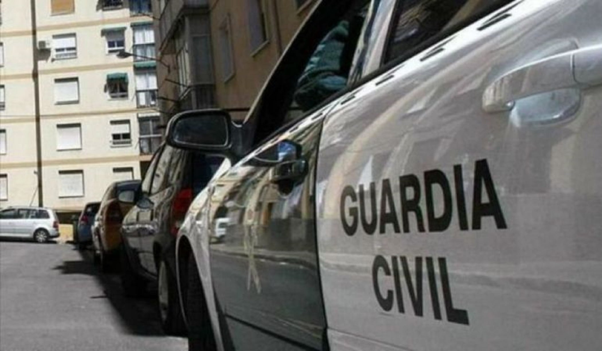 La Guardia Civil ha desarticulado esta banda que presuntamente habría cometido 20 robos en la Comunidad de Madrid por la técnica del butrón.