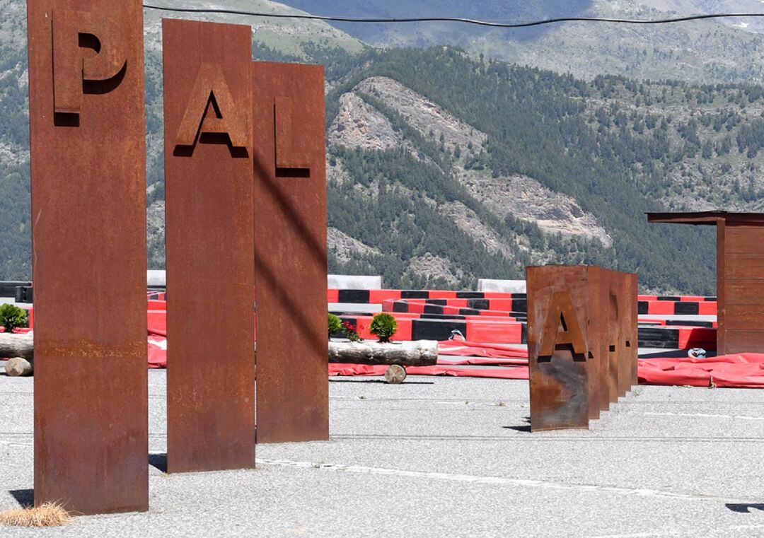 Apapma no es pronuncia de moment sobre l'heliport però exigeix els informes mediambientals