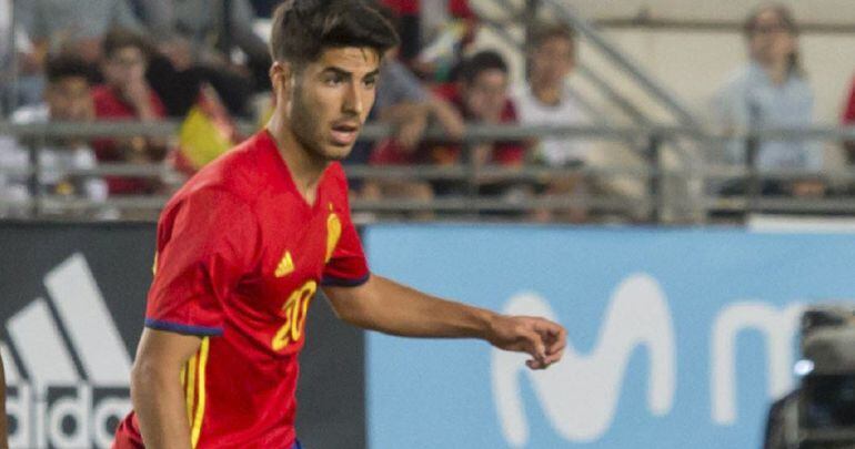 Marco Asensio, en el amistoso de la selección absoluta contra Colombia.