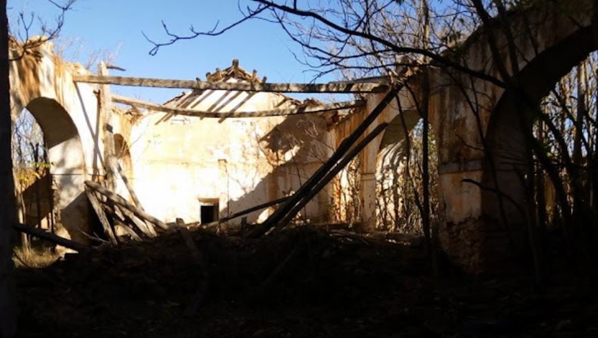 La Venta de los Pinos de San Clemente en estado de ruina.