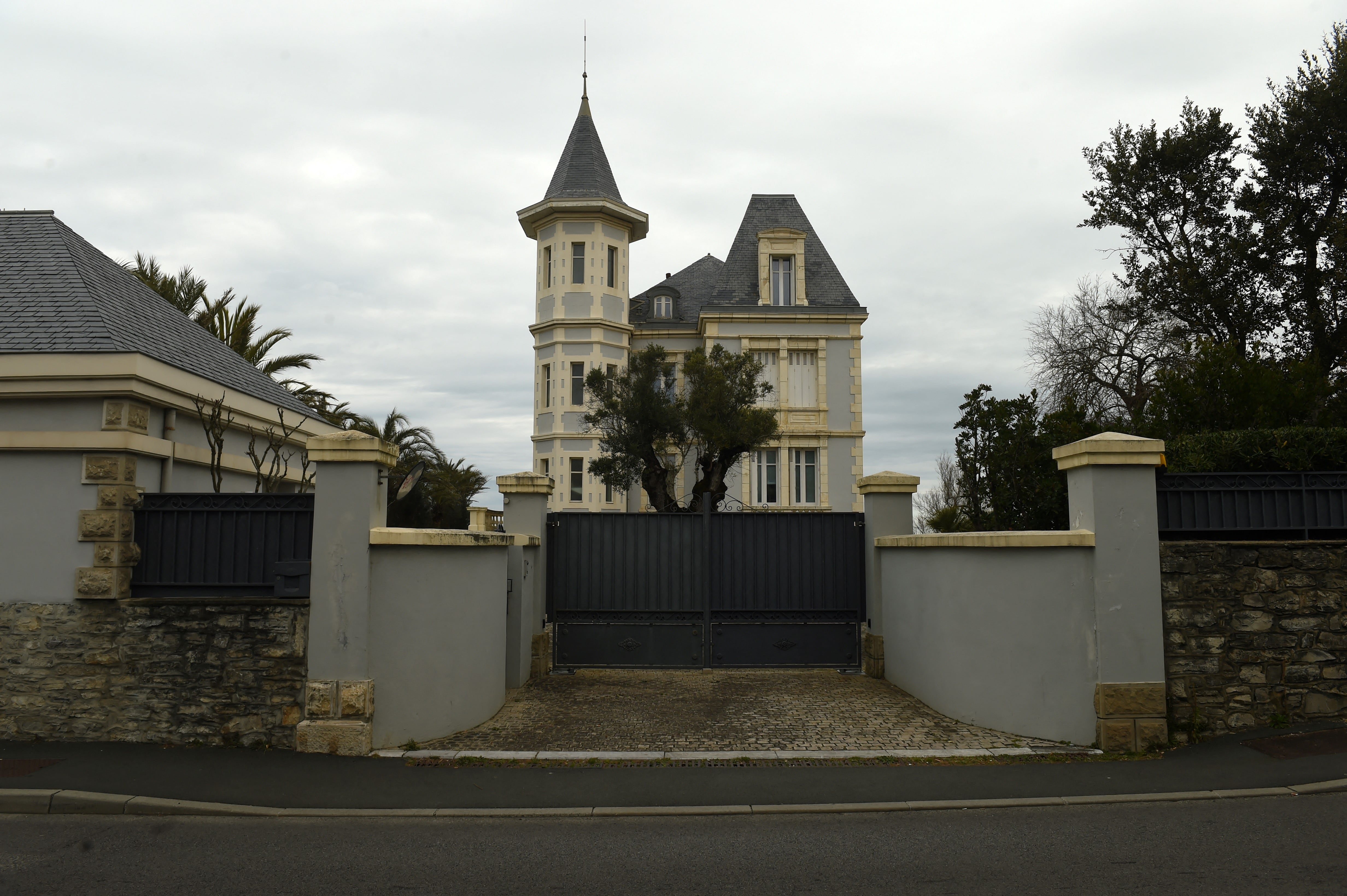 Villa &#039;Alta Mira&#039; en Biarritz, propiedad de Kirill Shamalov, un multimillonario ruso y exmarido. de la hija menor del presidente ruso, Vladimir Putin, Katerina Tikhonova.