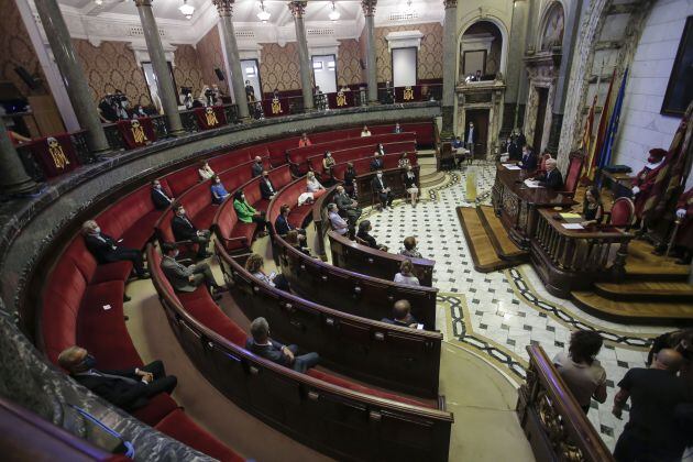 Este viernes se ha celebrado el solemne acto de entrega de las distinciones y honores del Ayuntamiento de València con motivo del 9 d&#039;Octubre