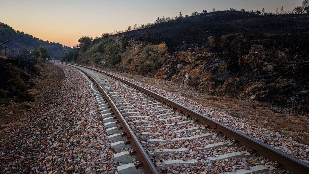 El movimiento de jueces en el Juzgado de Segorbe retrasa la decisión sobre la posible reapertura de la investigación por el accidente de tren de Bejís