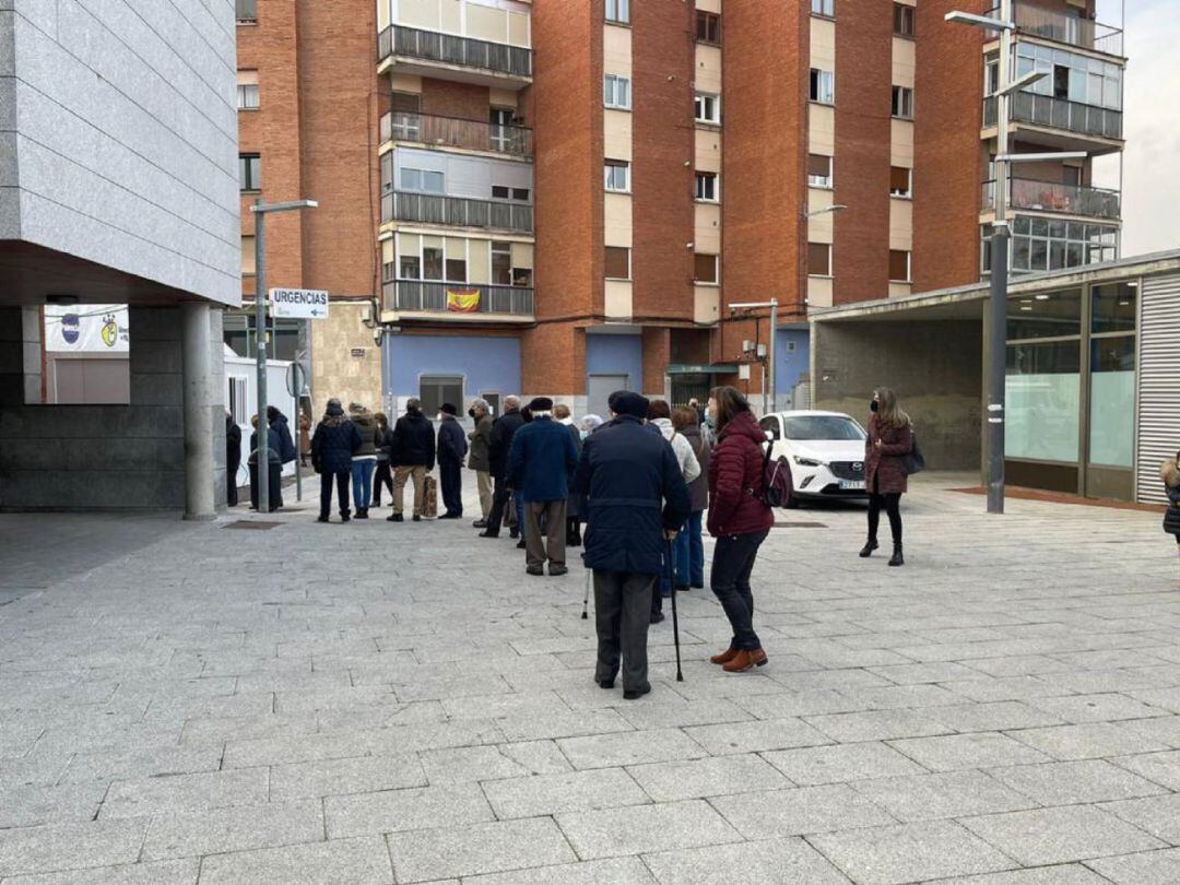 Imagen de una vacunación anterior a personas mayores de la capital palentina