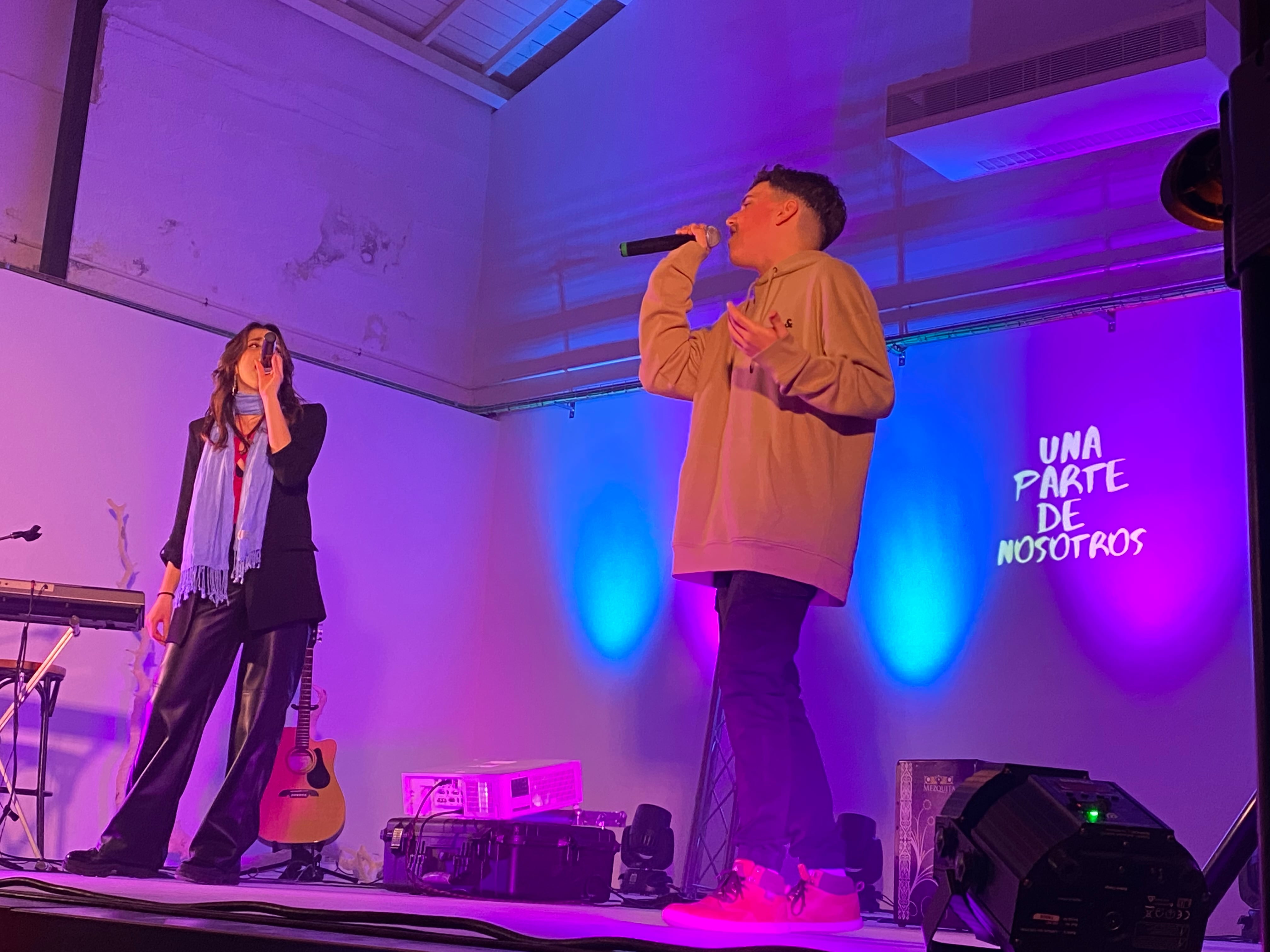 Rodrigo Cuesta y Marilla Arilla, sobre el escenario