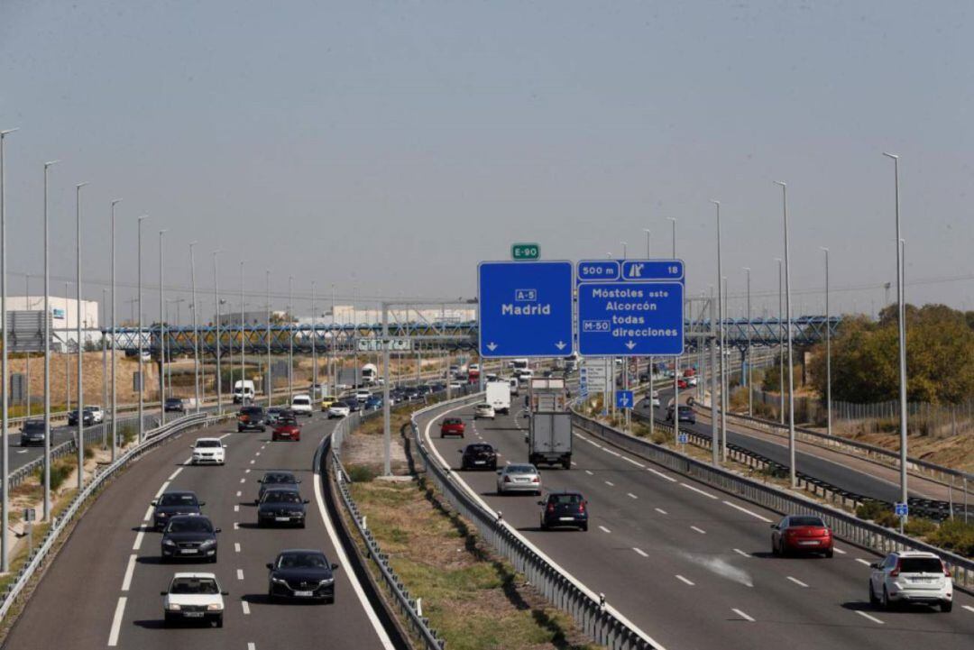 Carretera A-5 que une Madrid capital con Móstoles y Alcorcón