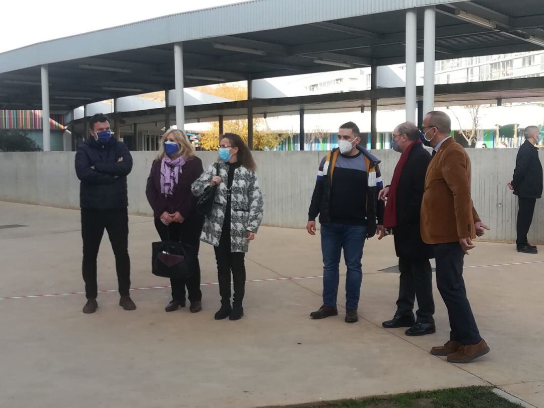 Javier Lambán ha hecho estas declaraciones en su visita al colegio San Jorge de Valdespartera, barrio de Zaragoza