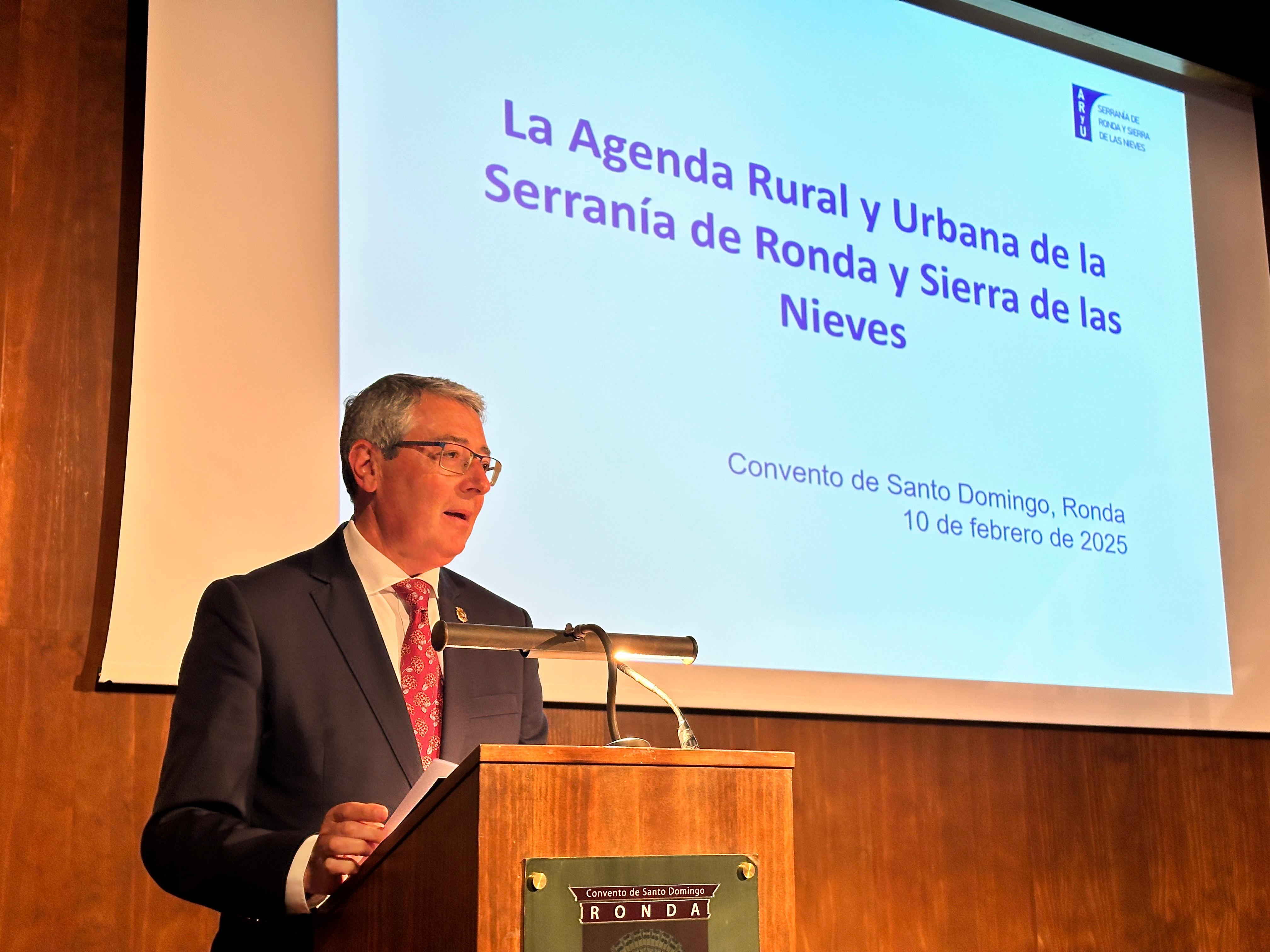 El presidente de la Diputación de Málaga, Francisco Salado, en el convento de Santo Domingo de Ronda