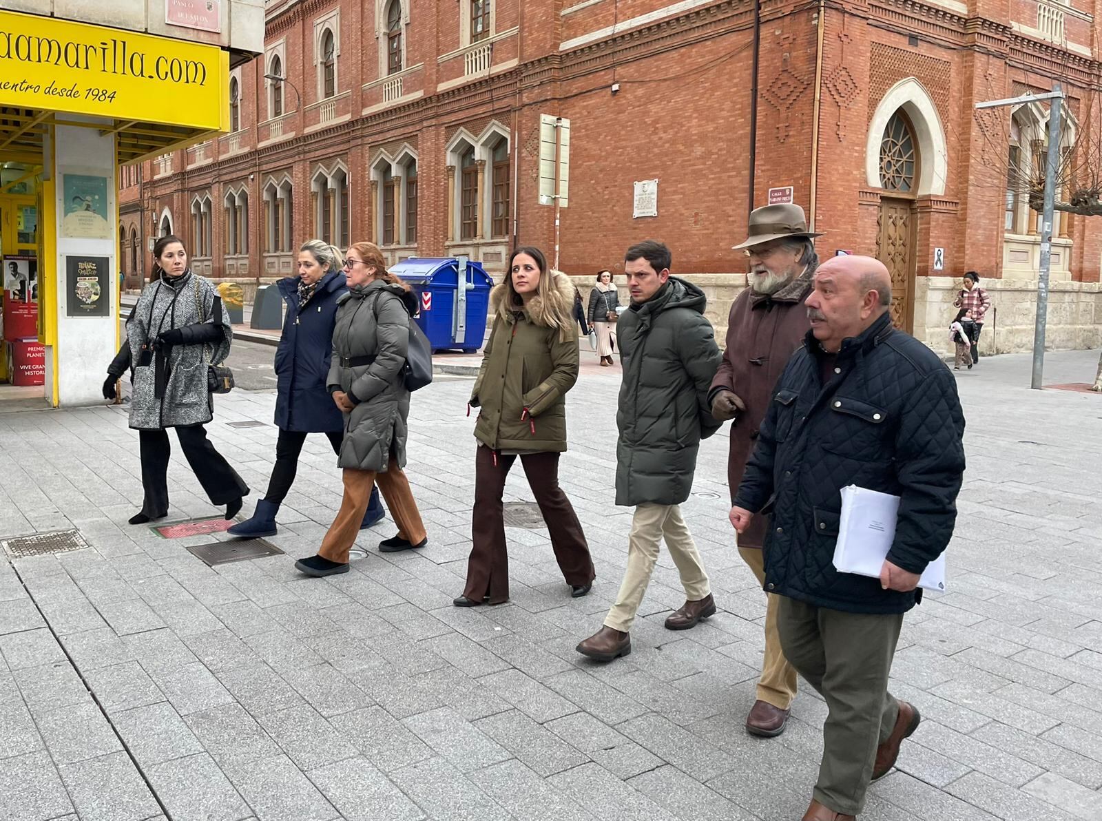 El Grupo Popular visita la zona centro de la mano de los vecinos de La Puebla para tomar nota de sus reivindicaciones