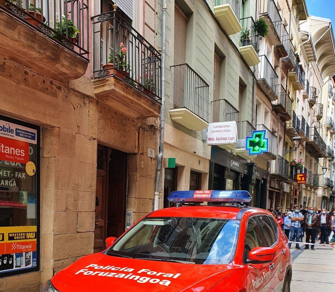 Detenido en Estella tras atrincherarse en casa de su expareja de la que tenía una orden de alejamiento