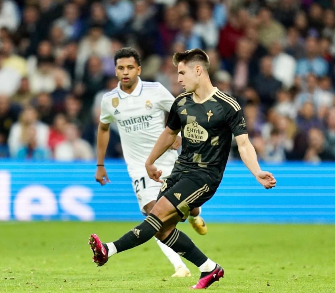 Medrano debutó en Primera el pasado mes de abril en el Bernabéu ante el Real Madrid como jugador celtista.