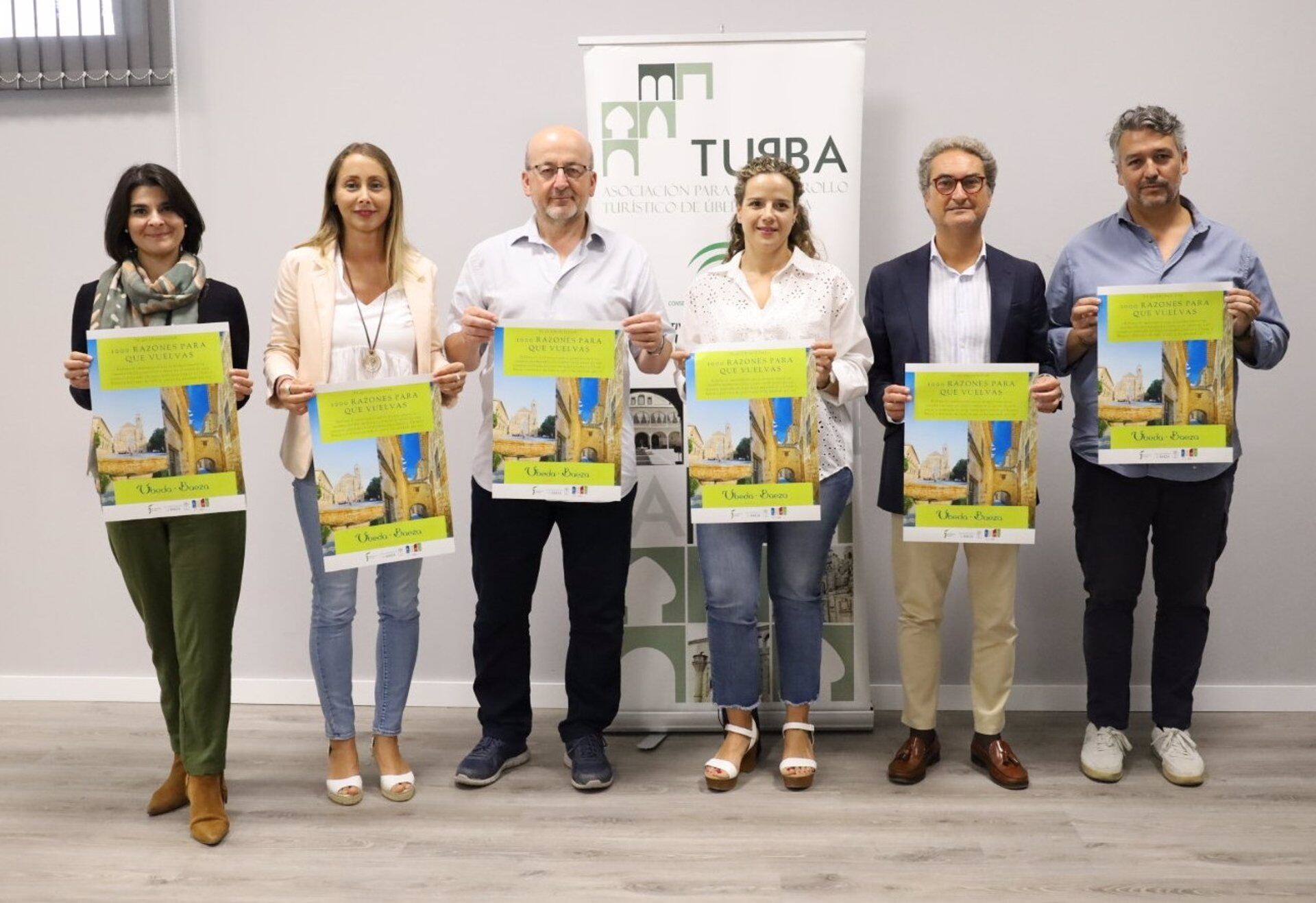 Presentación de la campaña '1.000 razones para volver'