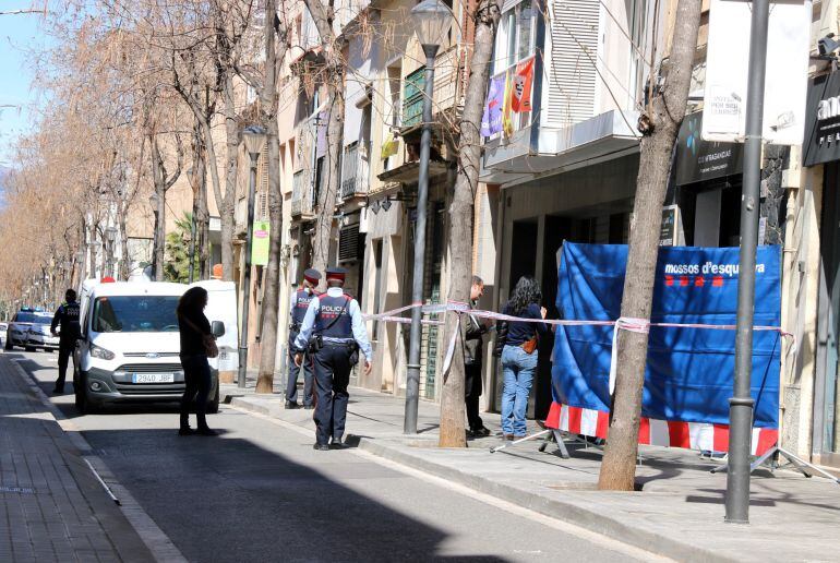 La calle Gracia de Sabadell donde se ha producido el crimen