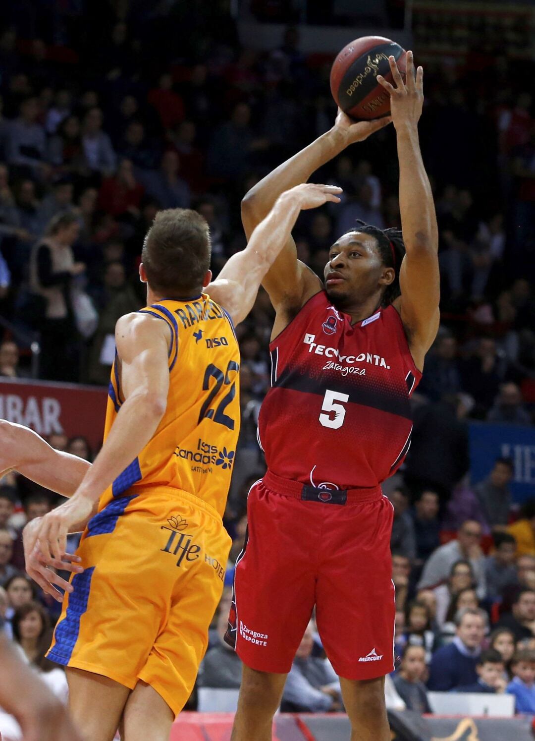 Okoye fue la gran referencia del Tecnyconta para llevarse el partido