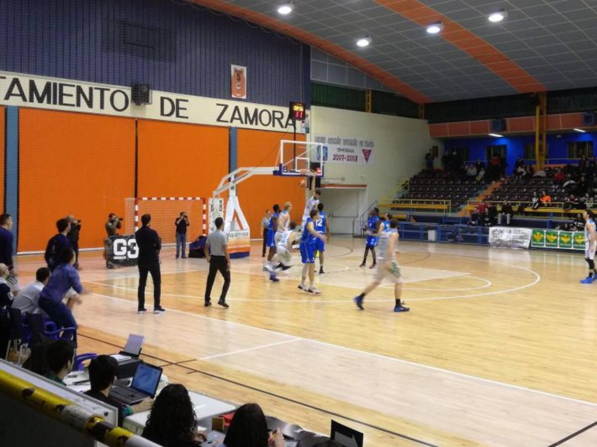 Otra vez salió cruz (92-94)