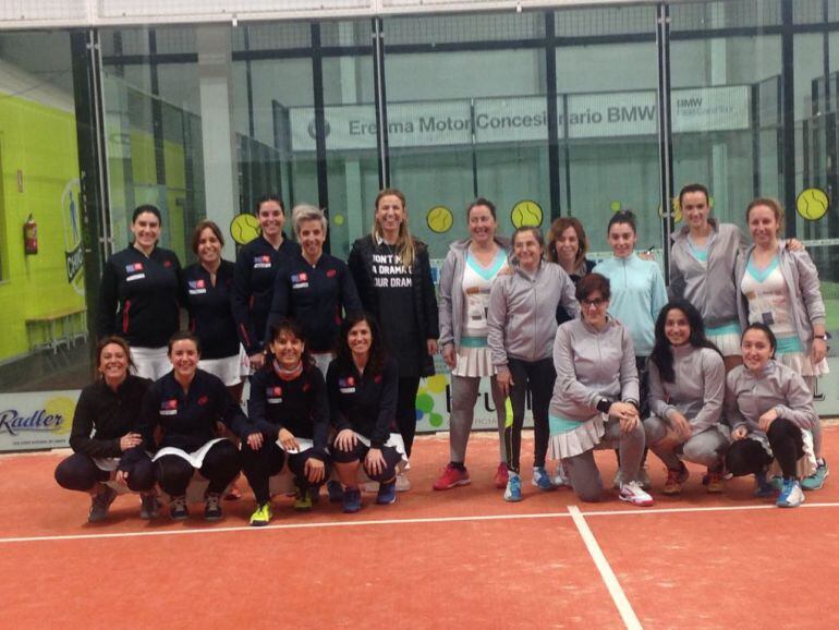 Representantes femeninas de Medina del Campo en las ligas de pádel