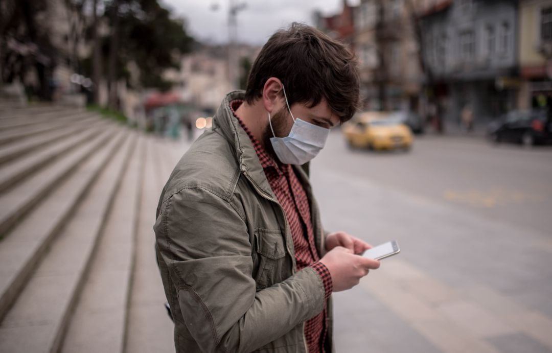 Twitter habla sobre la necesidad de llevar mascarilla para evitar el avance de la COVID-19.