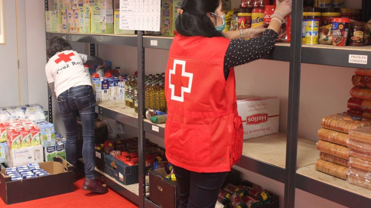 Historias del Hoy x Hoy: La Cruz Roja como siempre al servicio de las personas