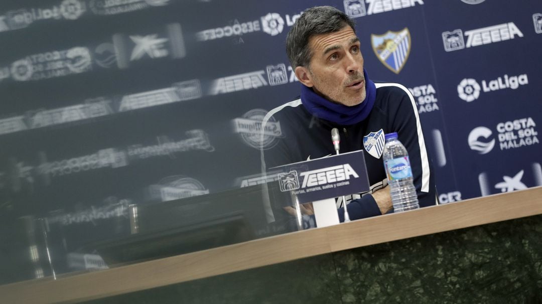 Muñiz, en la sala de prensa de La Rosaleda