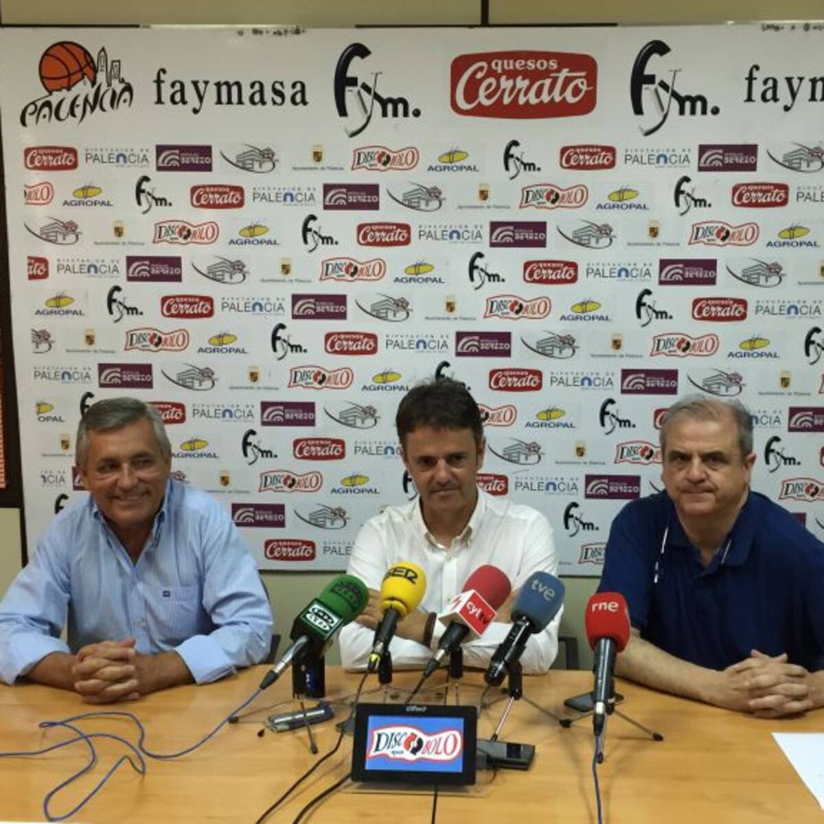 Porfi Fisac se irá sólo si Guipúzcoa paga a Palencia