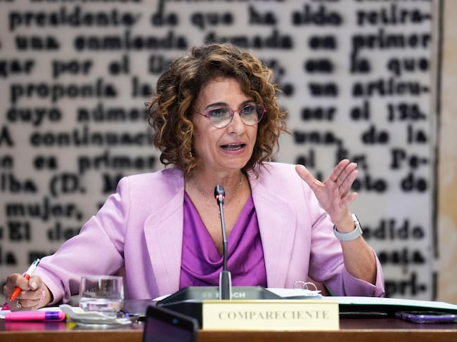 La exvicepresidenta primera y exministra de Hacienda María Jesús Montero comparece ante la Comisión de Investigación de las deficiencias y presuntas irregularidades en la gestión de la SEPI, este lunes, en el Senado