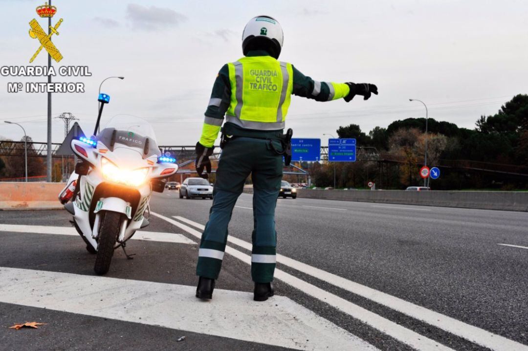 Control de Guardia Civil de Tráfico