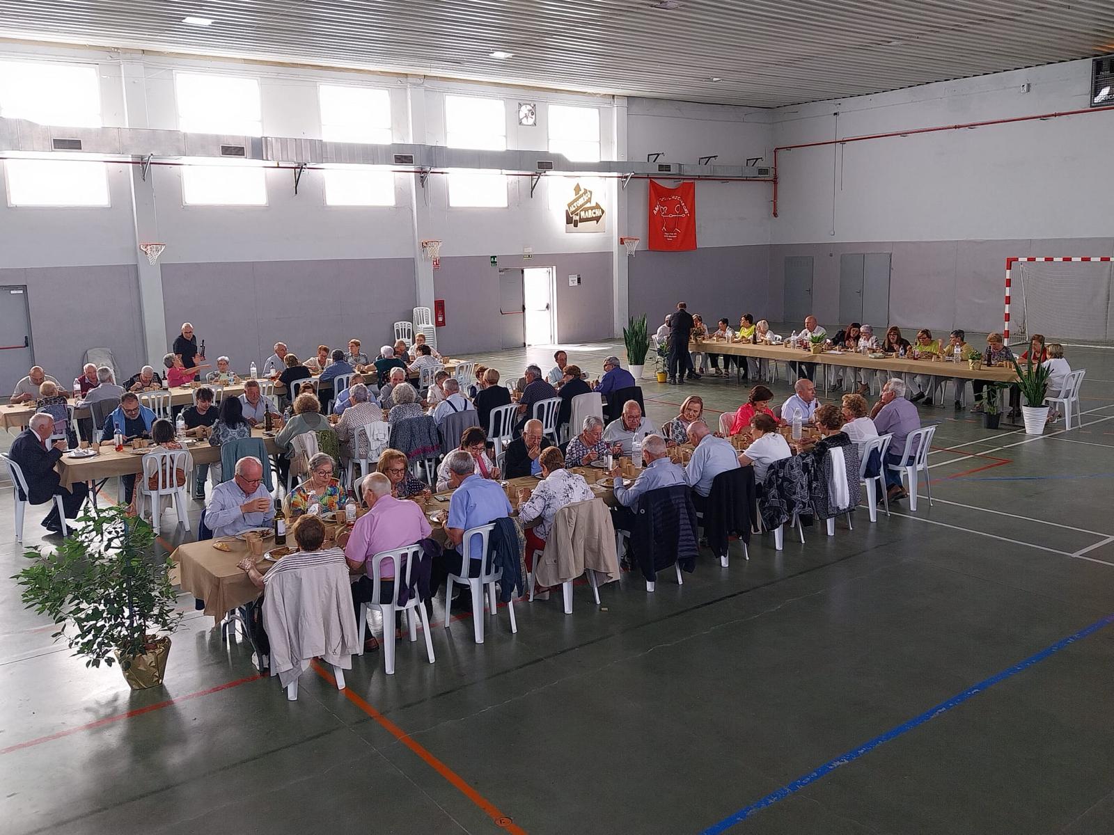 Más de 90 personas asistían a la comida de hermandad. Foto: Ayuntamiento de Altorricón