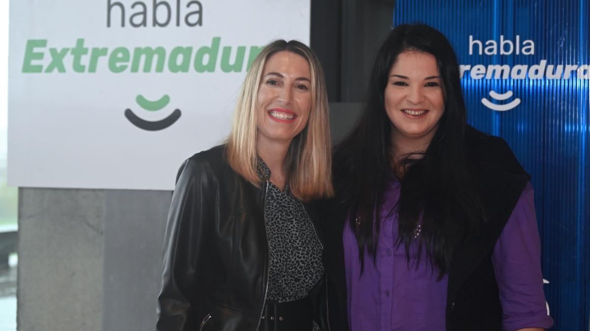 María Guardiola y Fátima Mulero