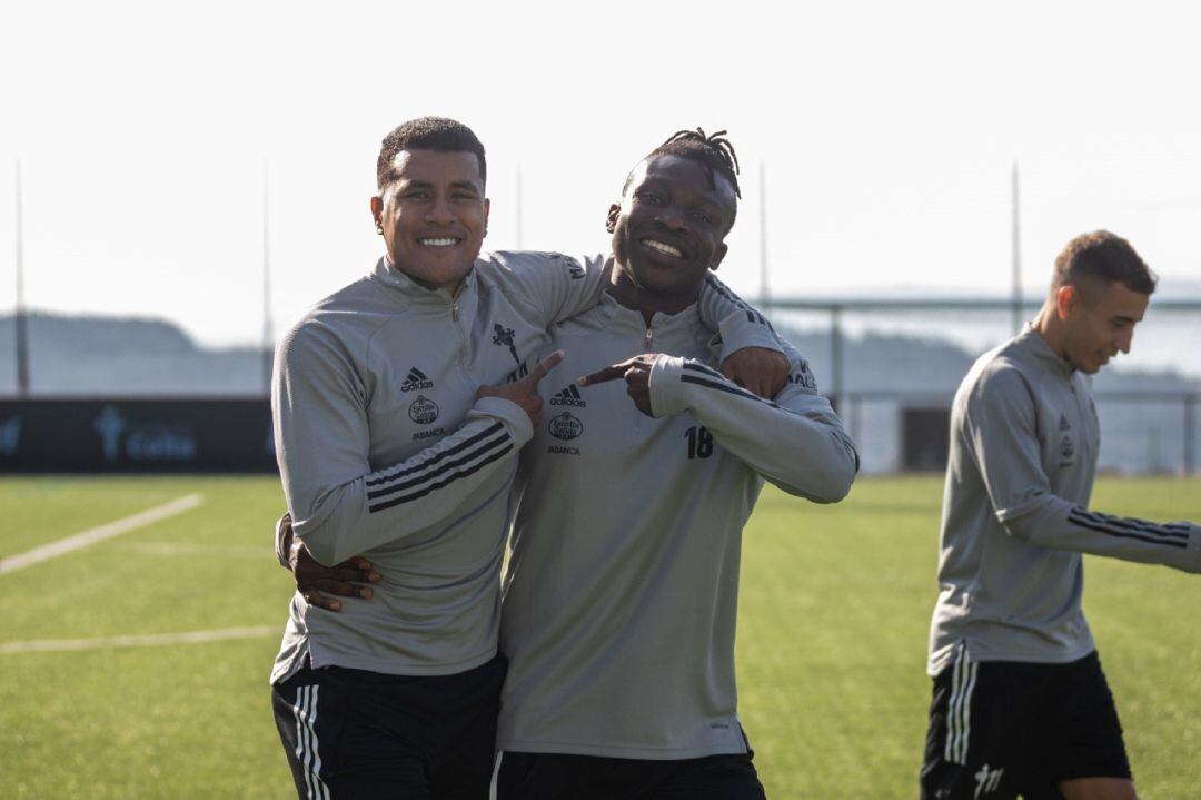 Aidoo y Murillo en un entrenamiento del Celta en A Madroa.
