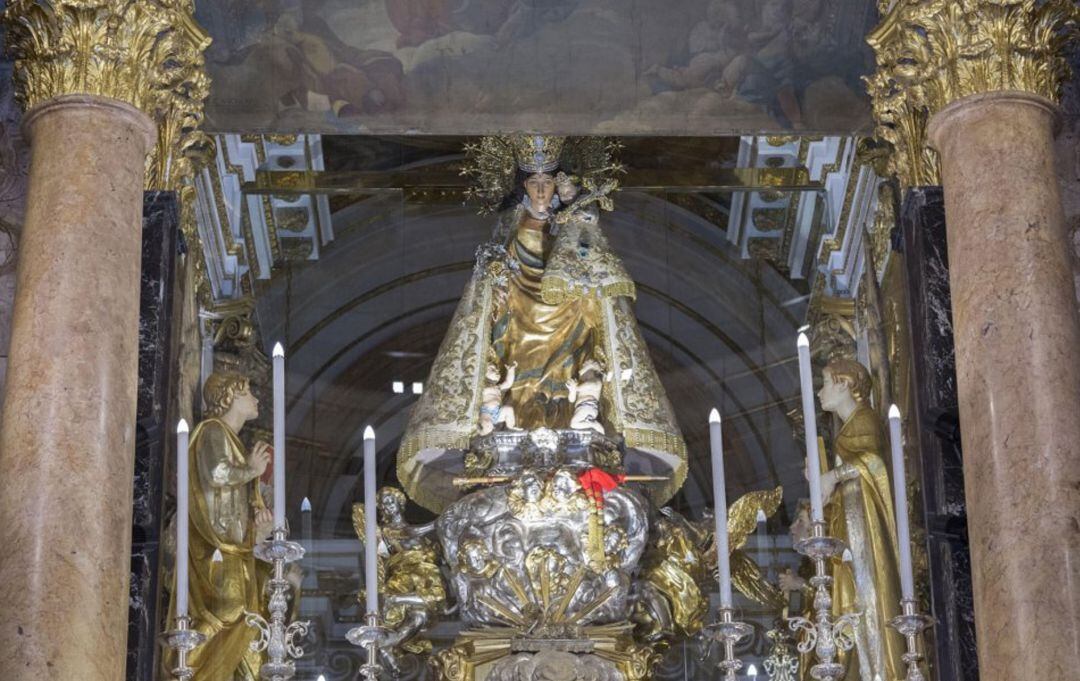 Virgen de los Desamparados